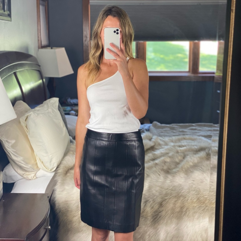Barney’s New York Leather Knee-Length Mini Skirt, Medium